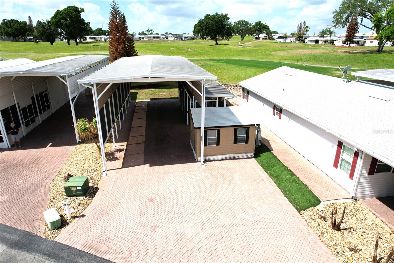DEER CREEK GOLF & TENNIS RV RESORT - Land