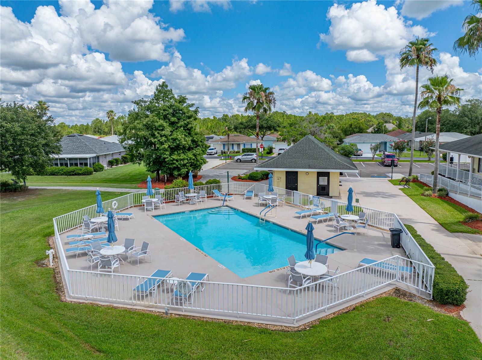TAMPA BAY GOLF TENNIS CLUB PH 02A - Residential