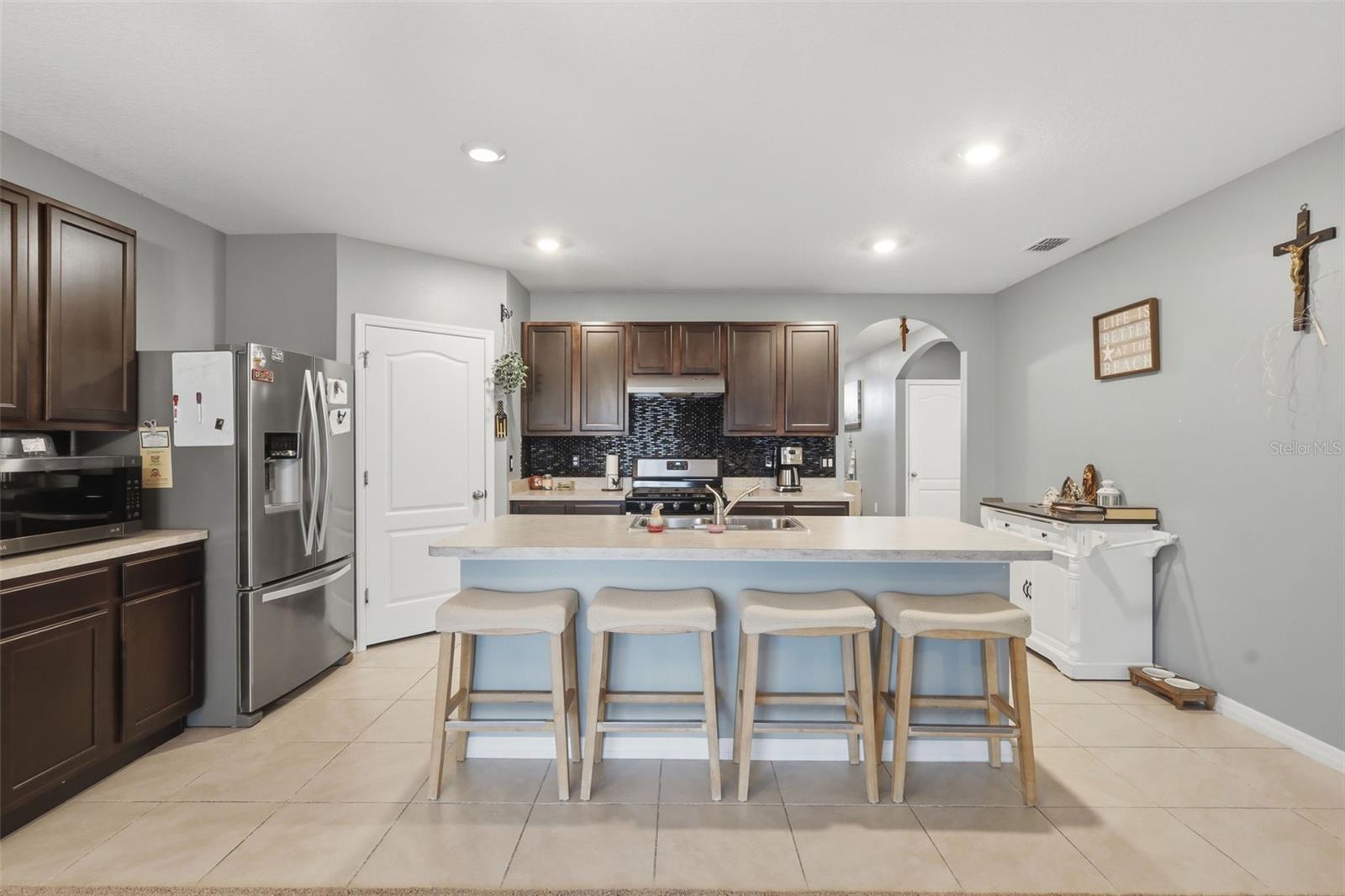 LAKE DENHAM ESTATES - Residential