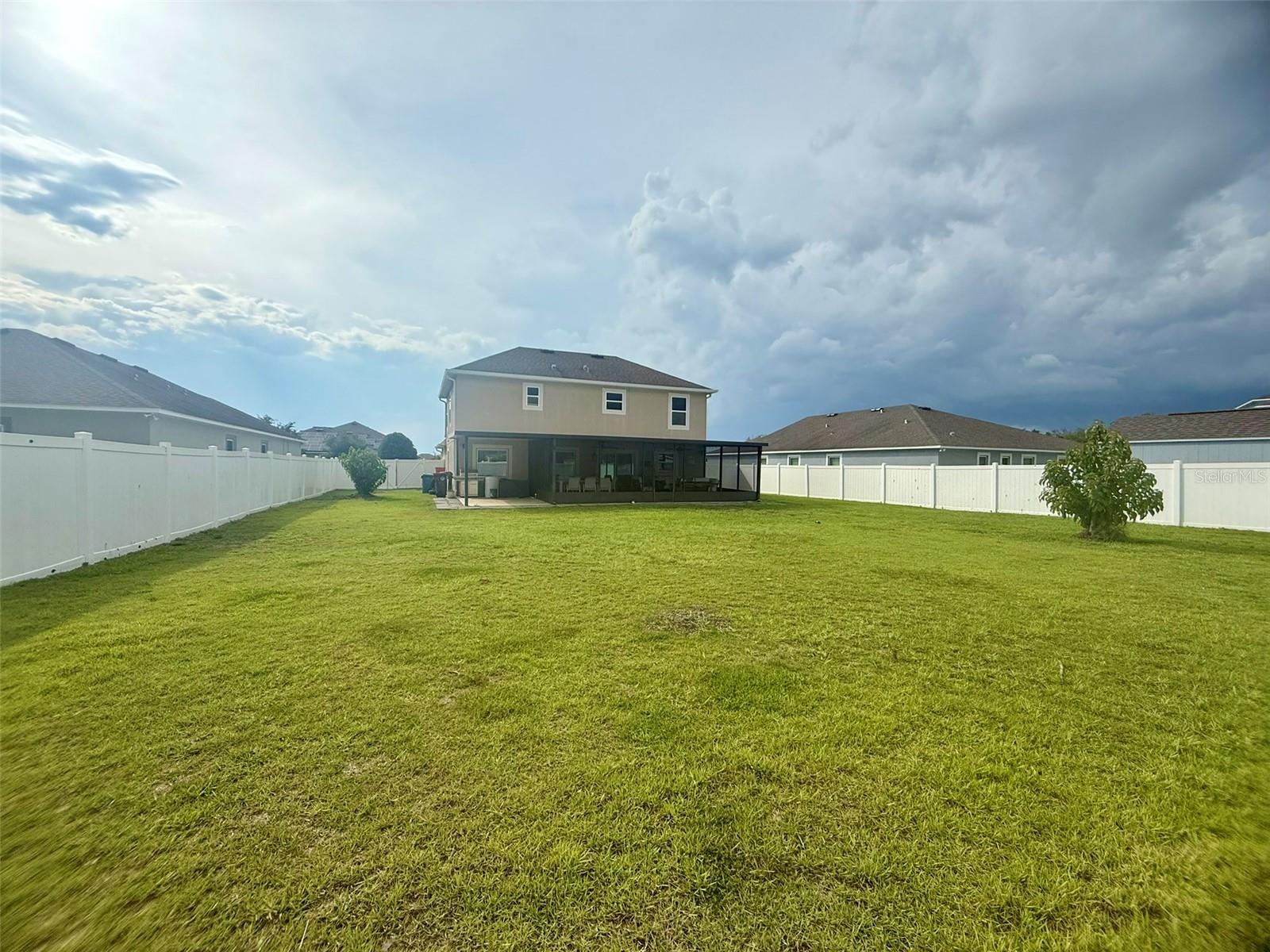 HAINES RIDGE PH 01 - Residential Lease