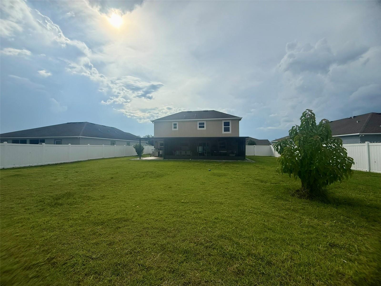 HAINES RIDGE PH 01 - Residential Lease