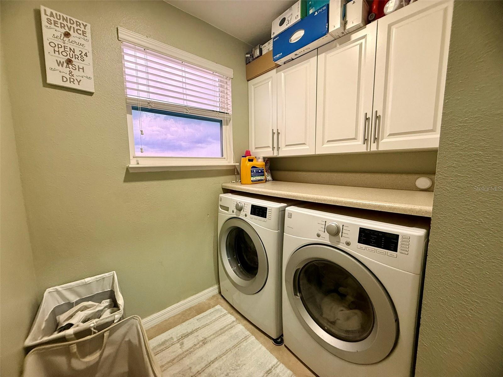 HAINES RIDGE PH 01 - Residential Lease