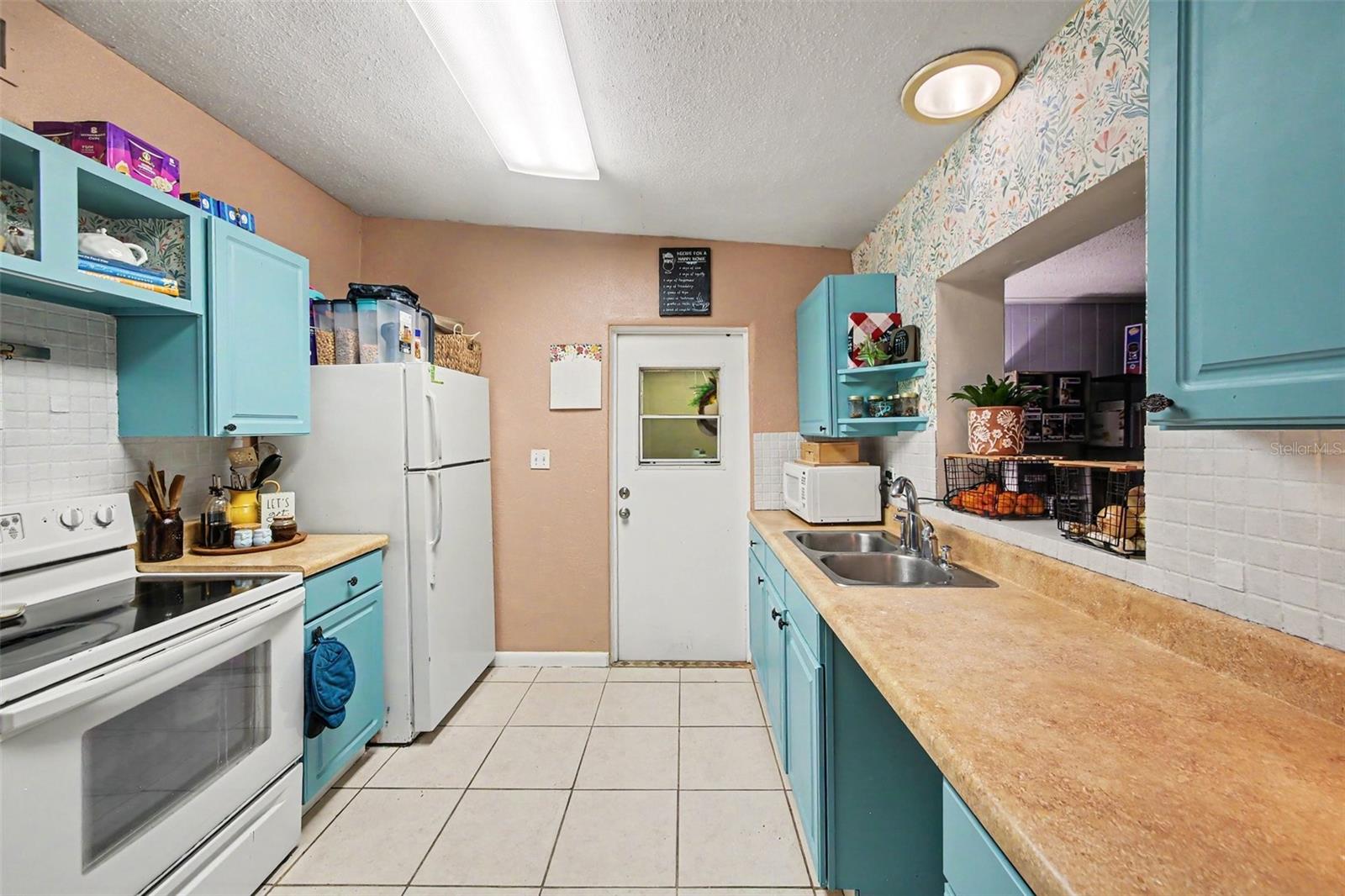 TIFFANY TERRACE - Residential