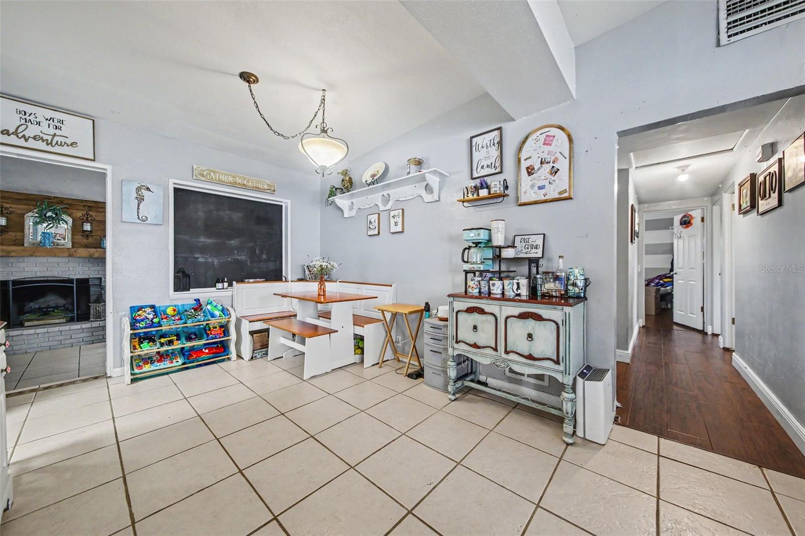 TIFFANY TERRACE - Residential