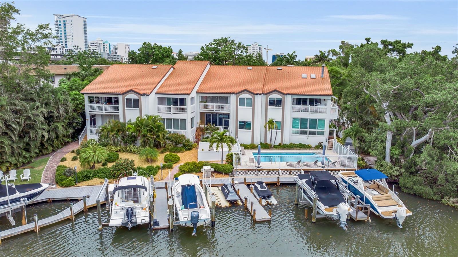HUDSON LANDINGS - Residential