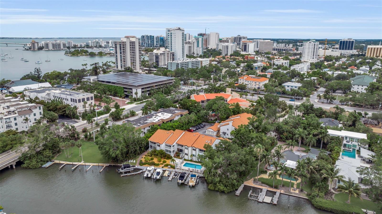 HUDSON LANDINGS - Residential