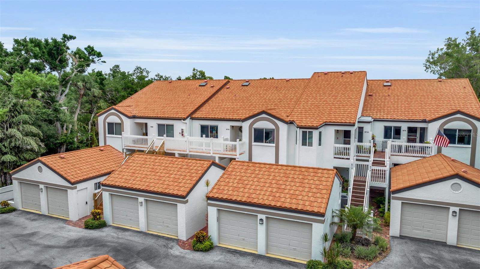 HUDSON LANDINGS - Residential