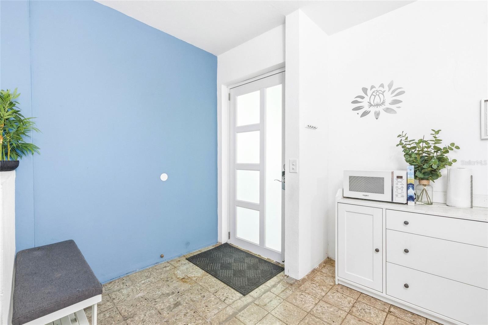 ARECIBO LA PLAYA APARTMENTS - Residential