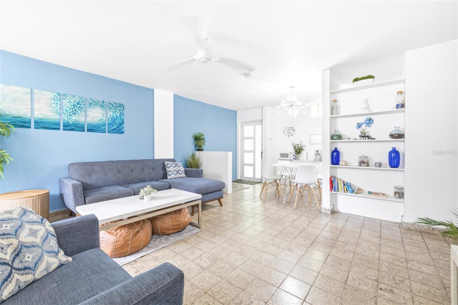 ARECIBO LA PLAYA APARTMENTS - Residential