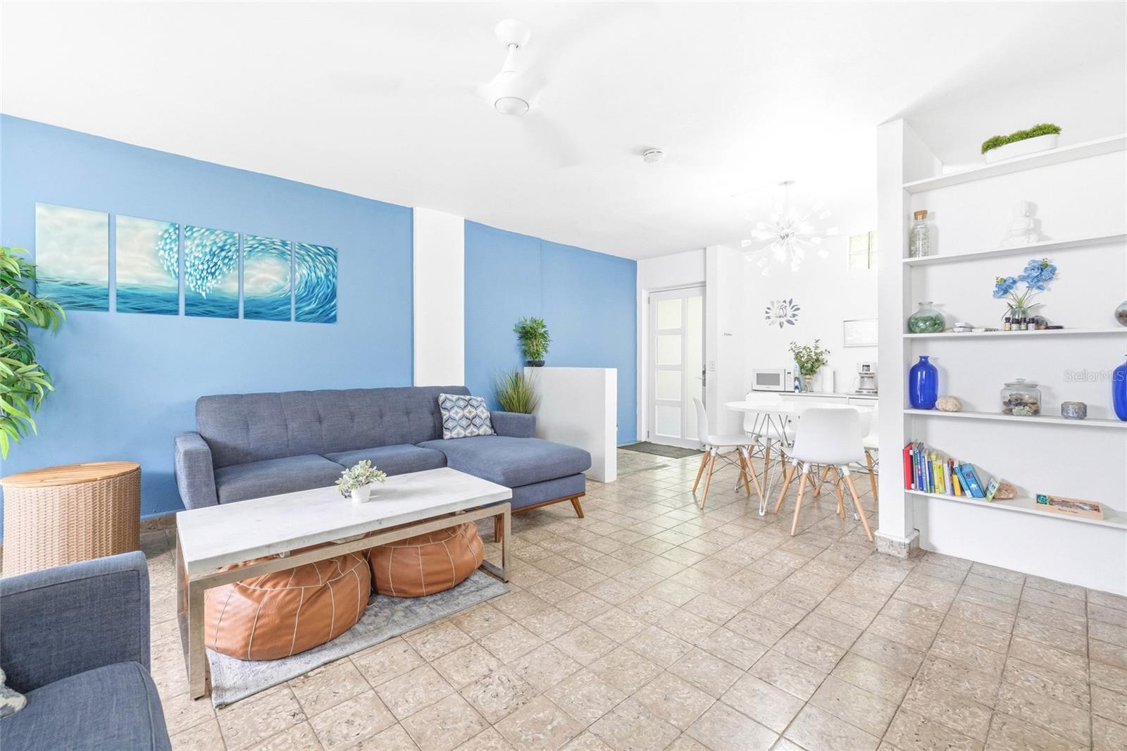 ARECIBO LA PLAYA APARTMENTS - Residential