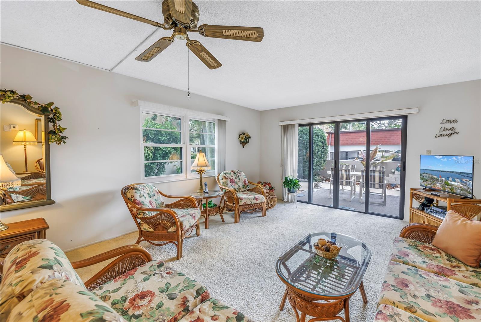 THE RIVERVIEW - Residential