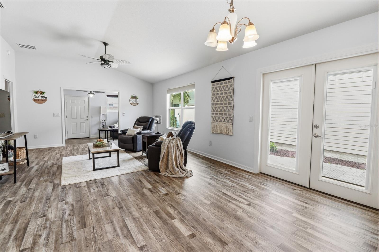 VILLAGES OF SUMTER COTTONWOODVILLAS - Residential