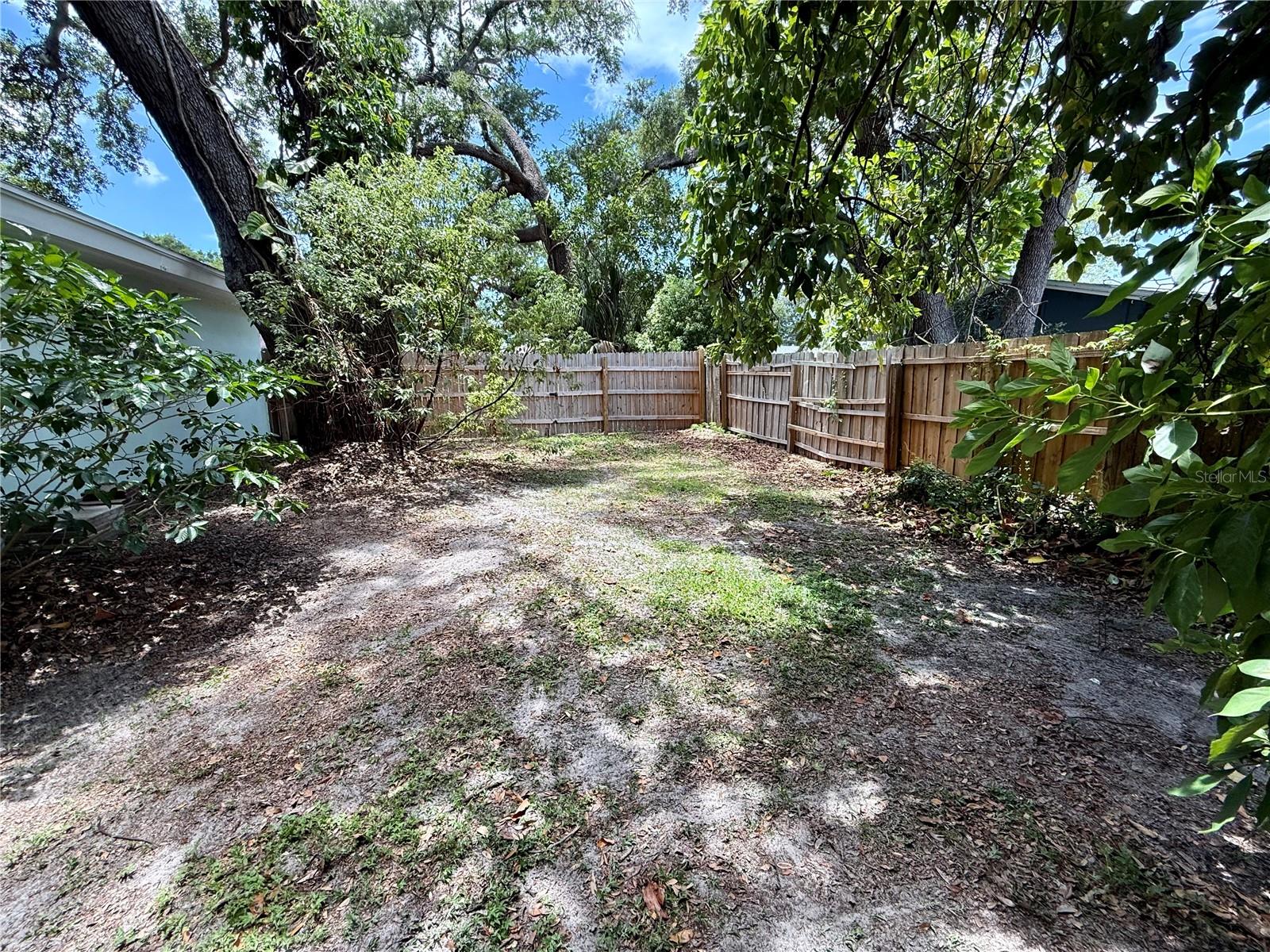 DUNEDIN LAKEWOOD ESTATES - Residential