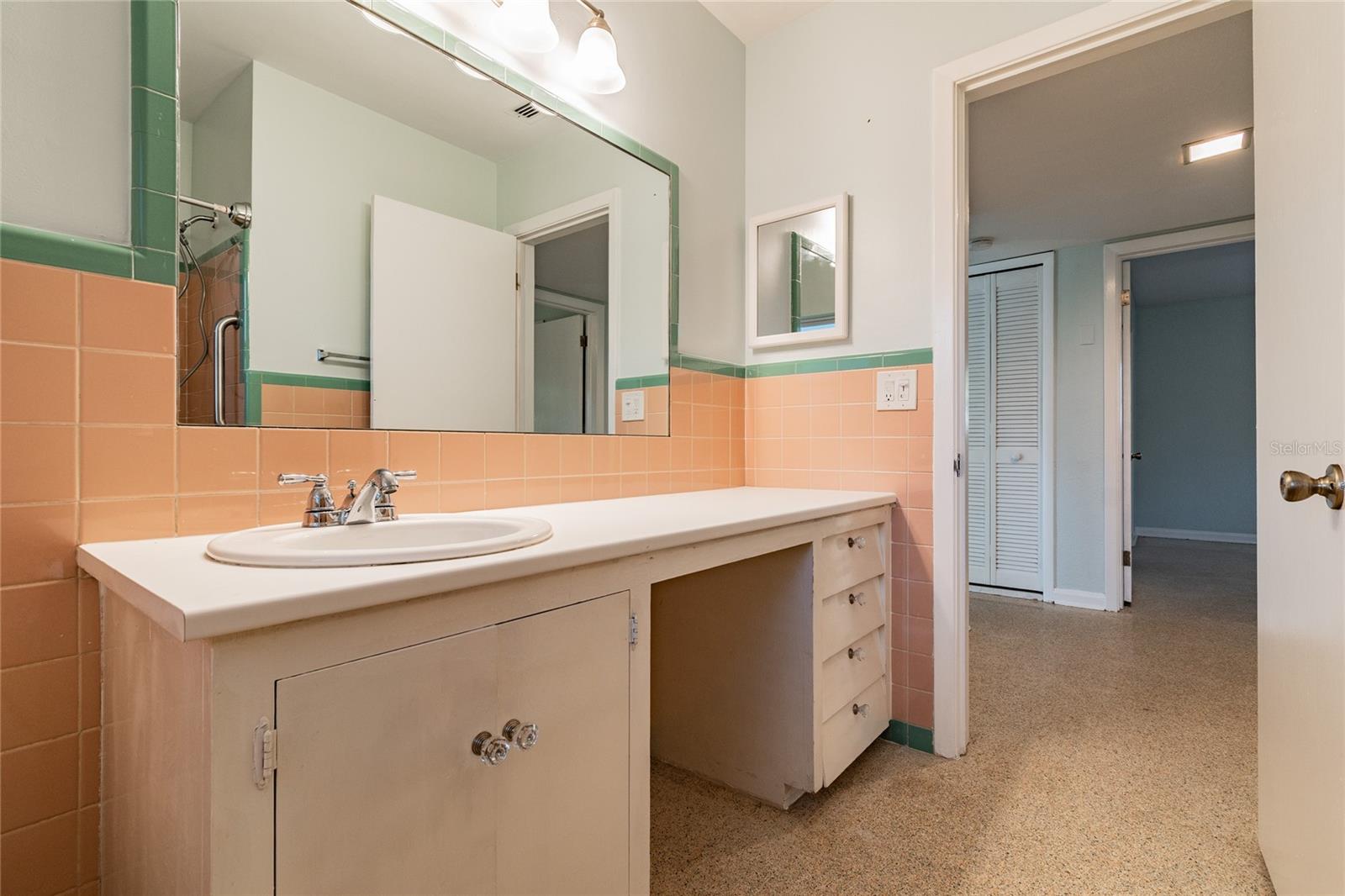 DUNEDIN LAKEWOOD ESTATES - Residential