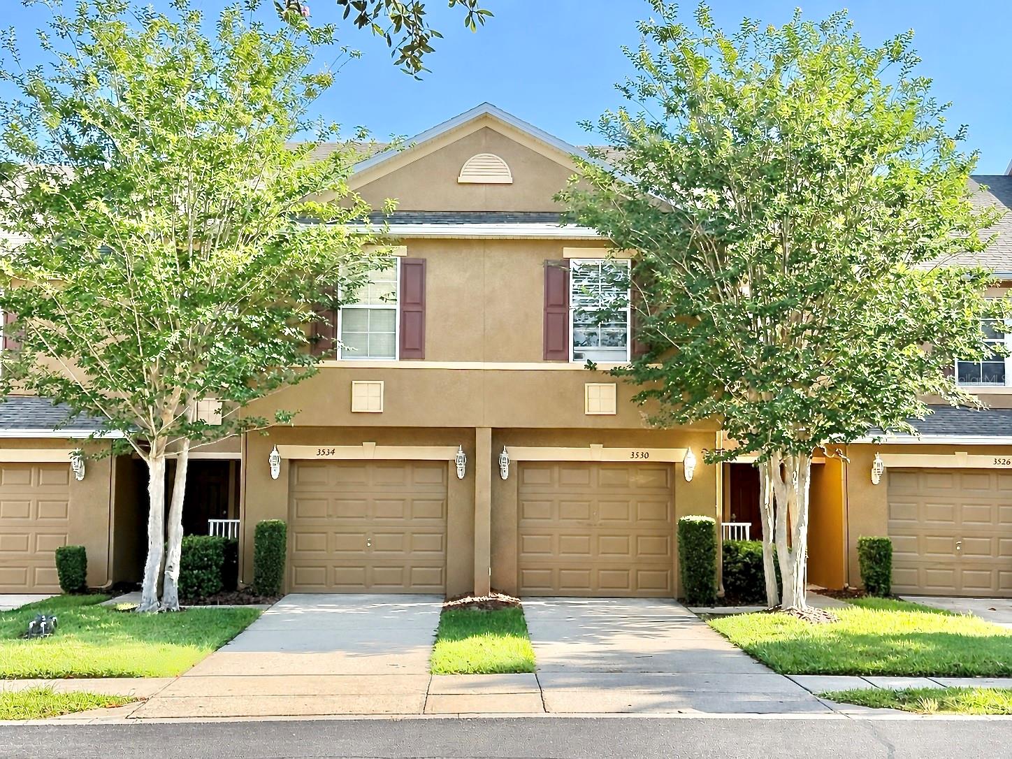 HAWTHORNE GLEN TWNHMS - Residential