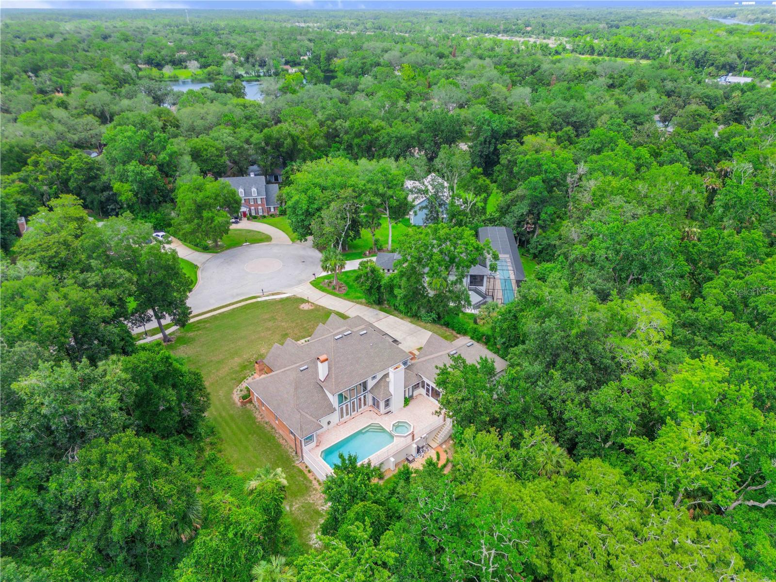 LOST CREEK - Residential