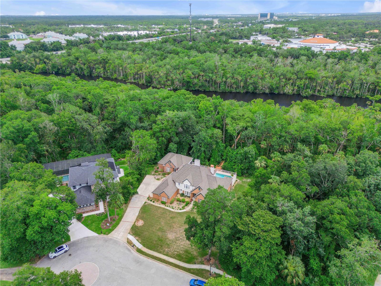 LOST CREEK - Residential