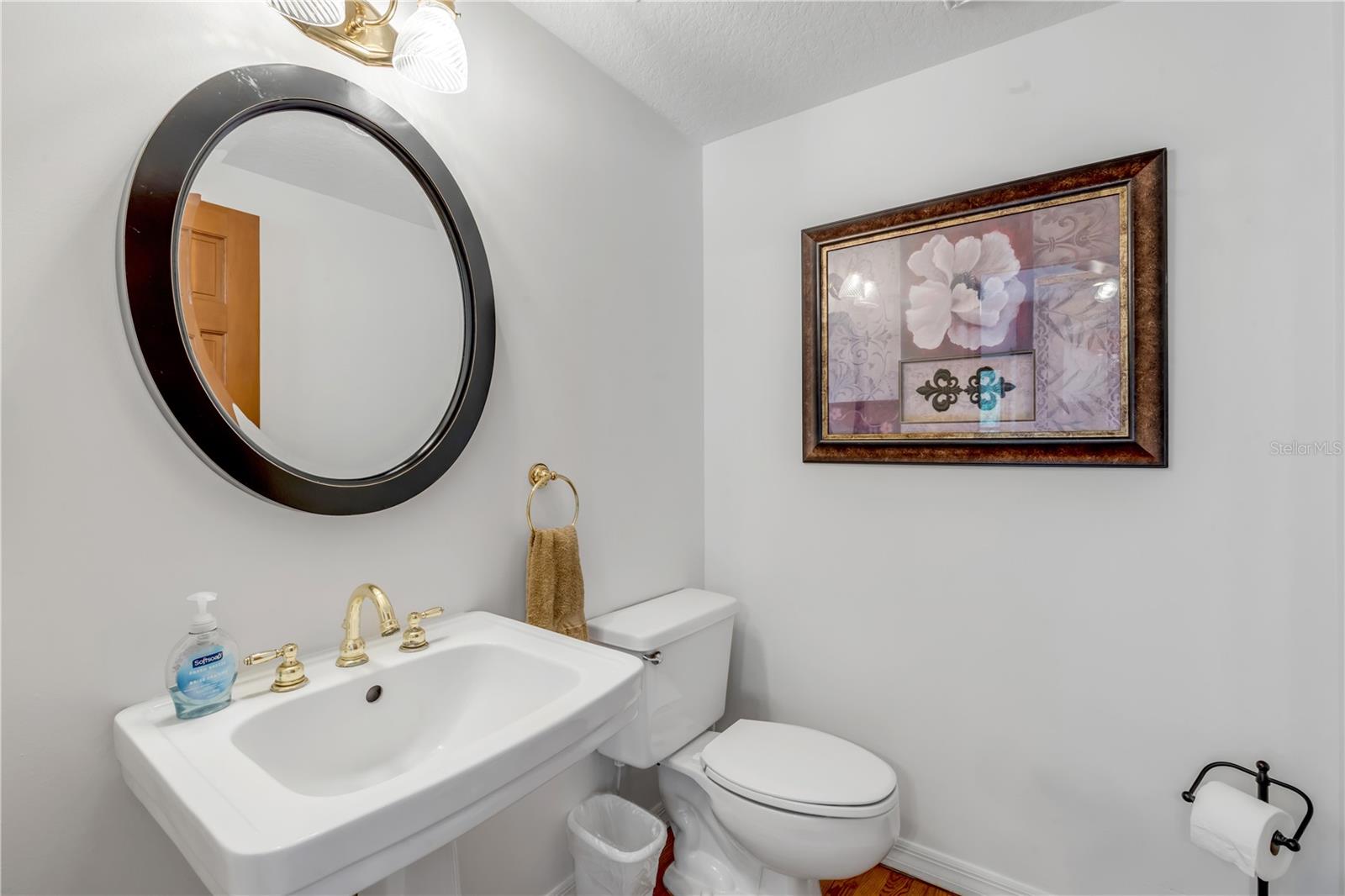 LOST CREEK - Residential