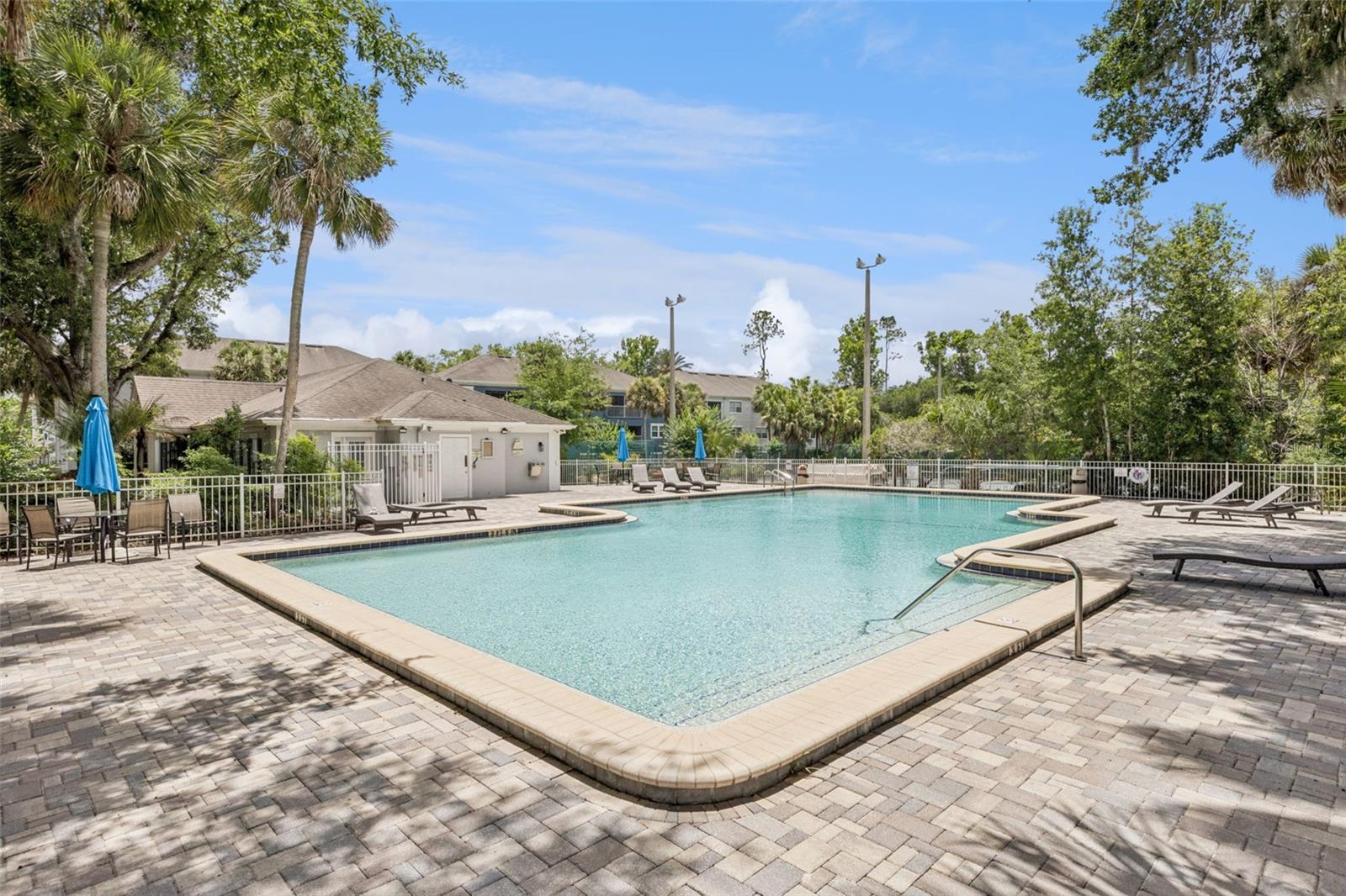CLUBSIDE AT SABAL POINT A CONDO - Residential