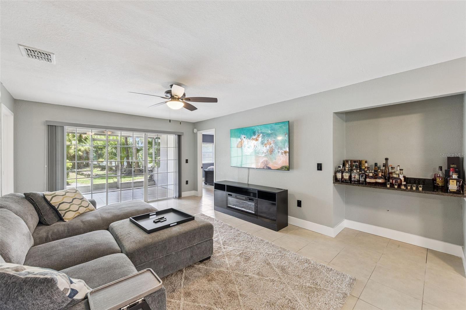 CLUBSIDE AT SABAL POINT A CONDO - Residential