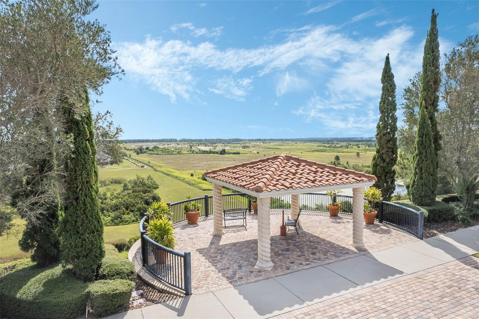 HERITAGE HILLS - Residential