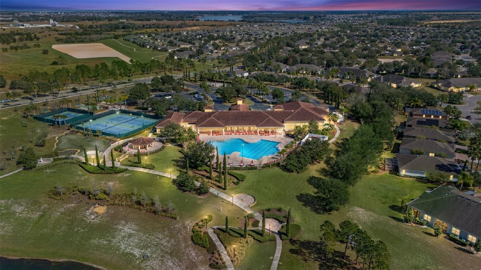 HERITAGE HILLS - Residential