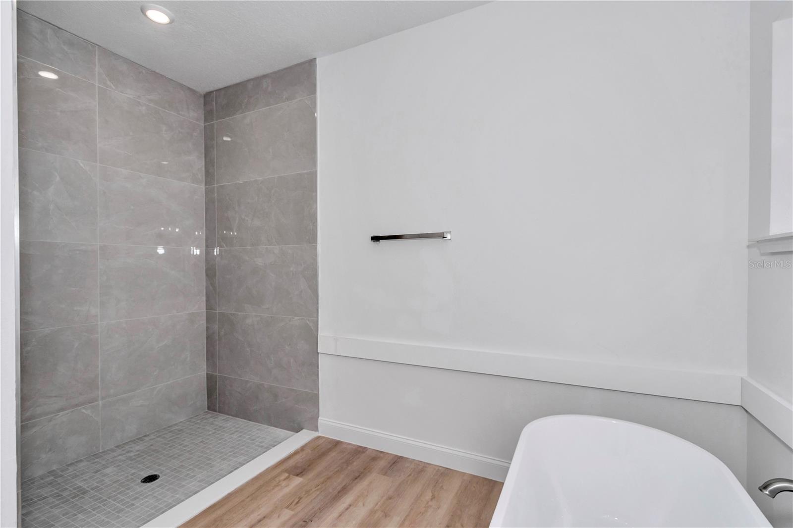 CITRUS SPGS UNIT 07 - Residential