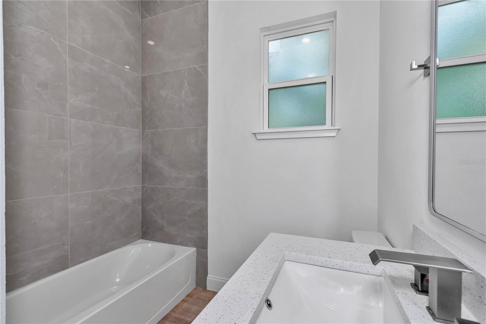 CITRUS SPGS UNIT 07 - Residential