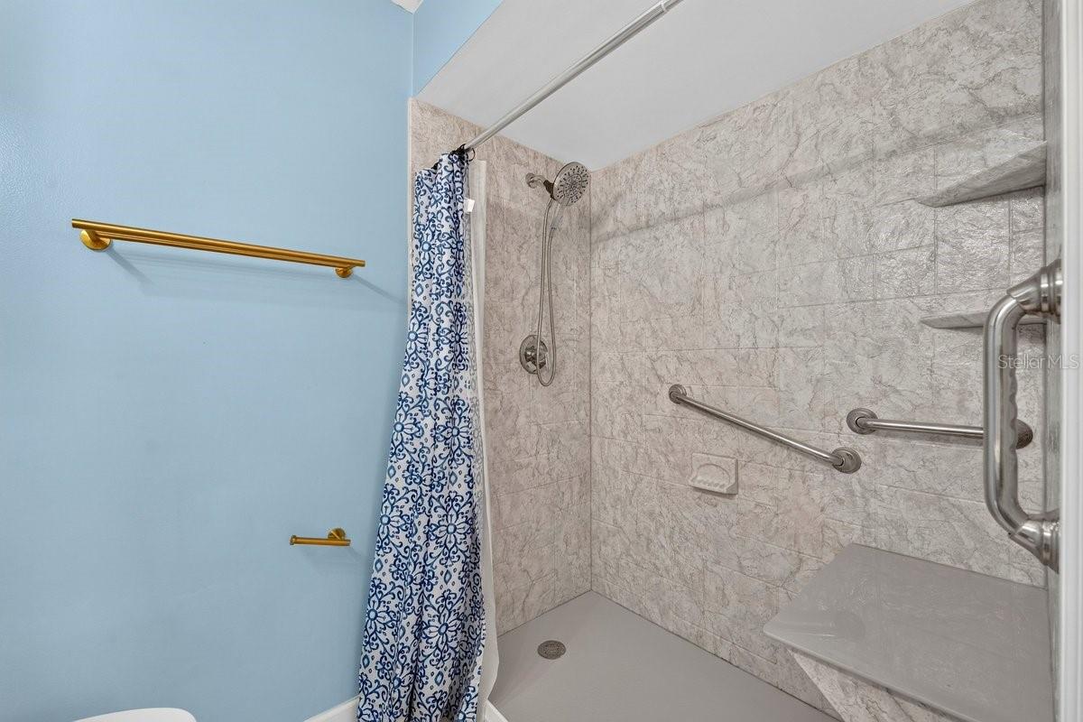 PELICAN COVE WEST PH I - Residential