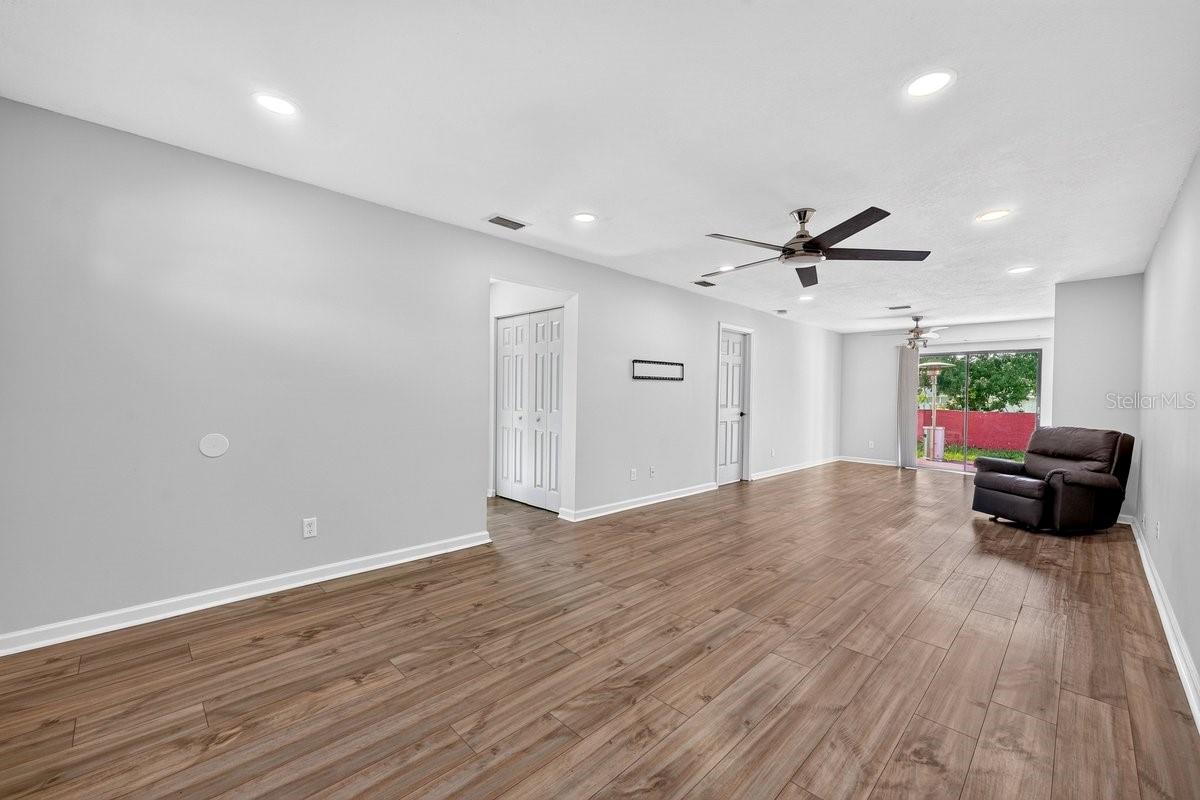 PELICAN COVE WEST PH I - Residential