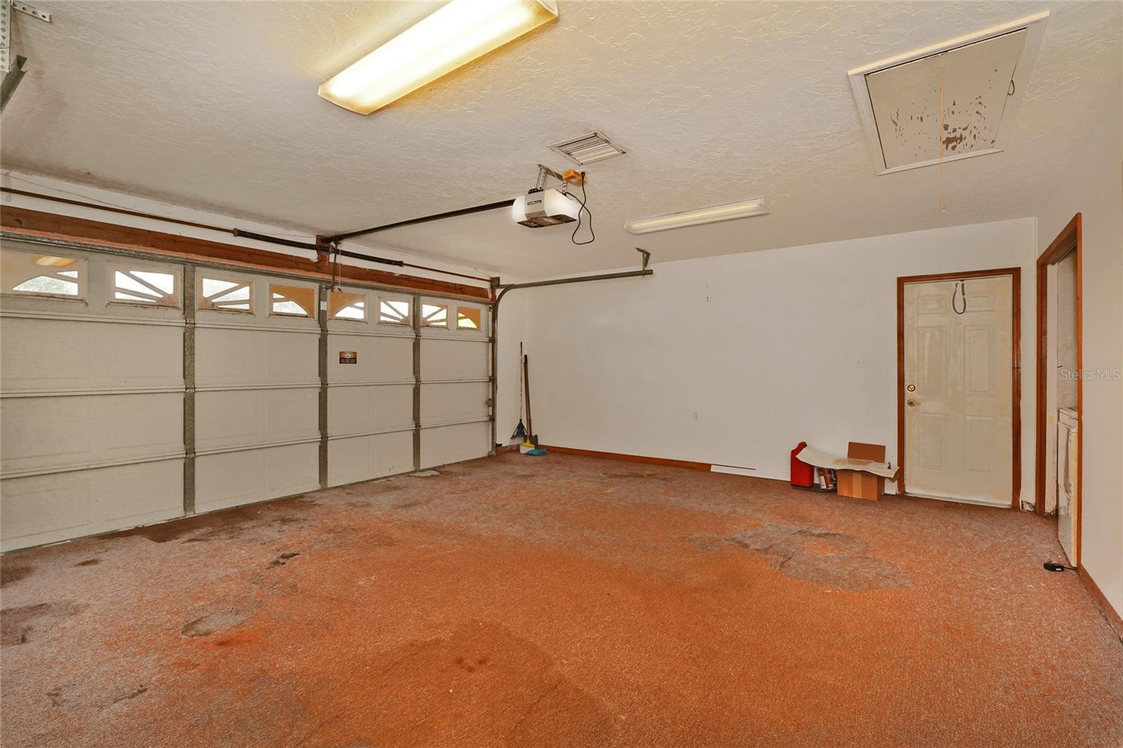 ISLAND OAKS SUB - Residential