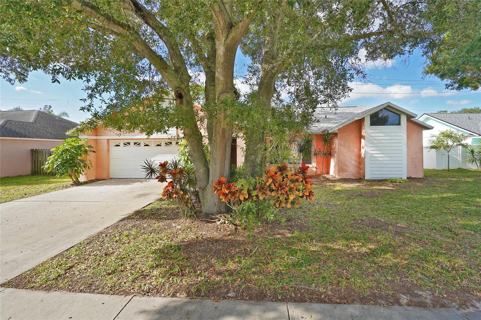 ISLAND OAKS SUB - Residential