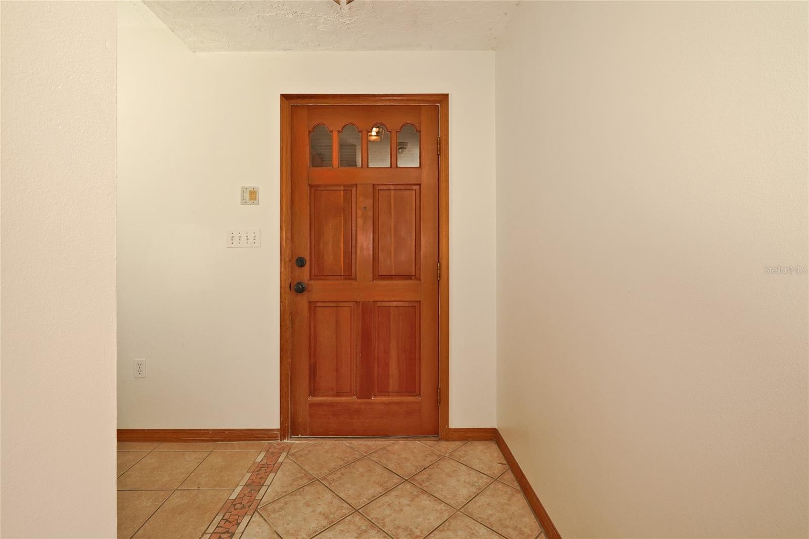 ISLAND OAKS SUB - Residential