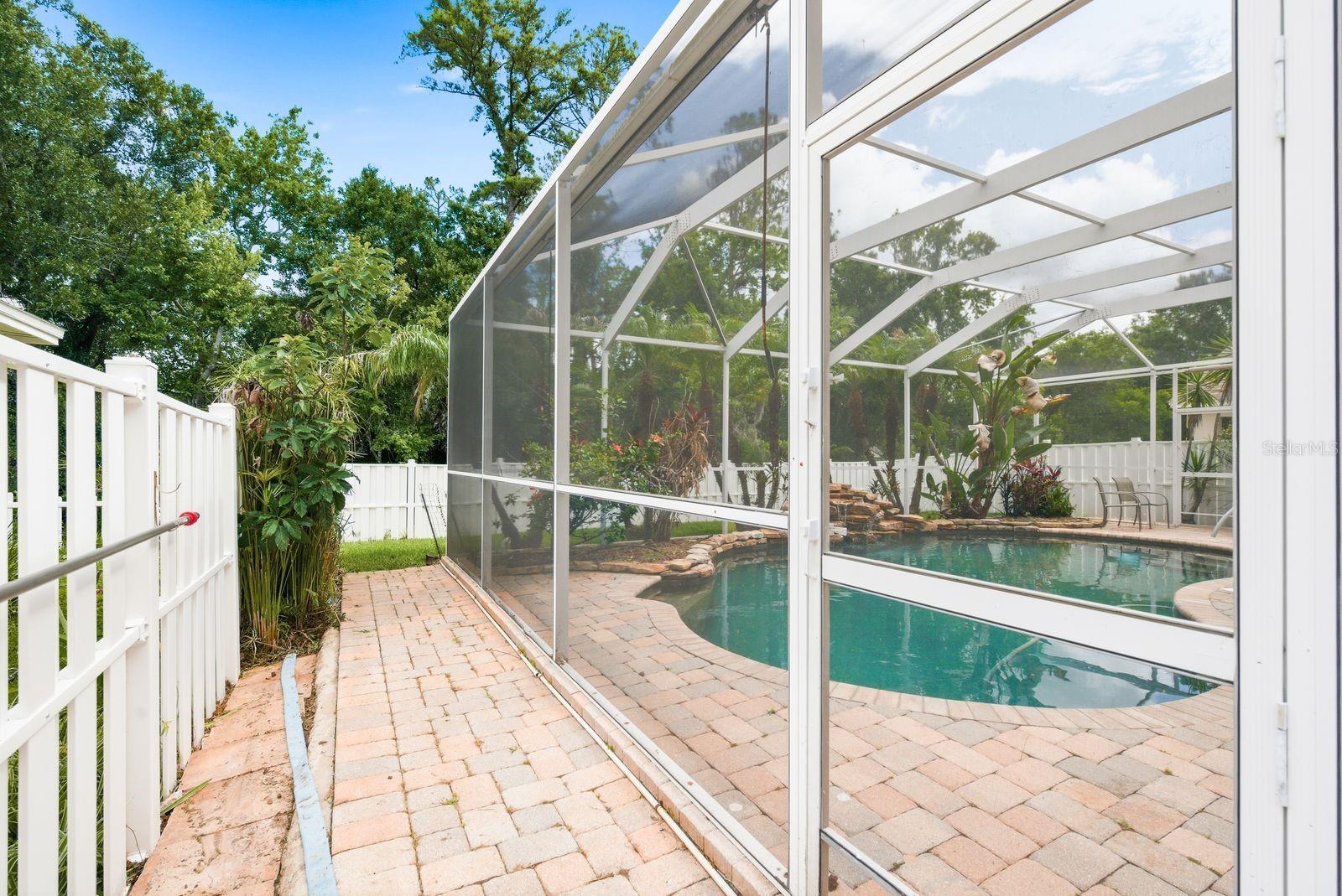 BAY ARBOR - Residential