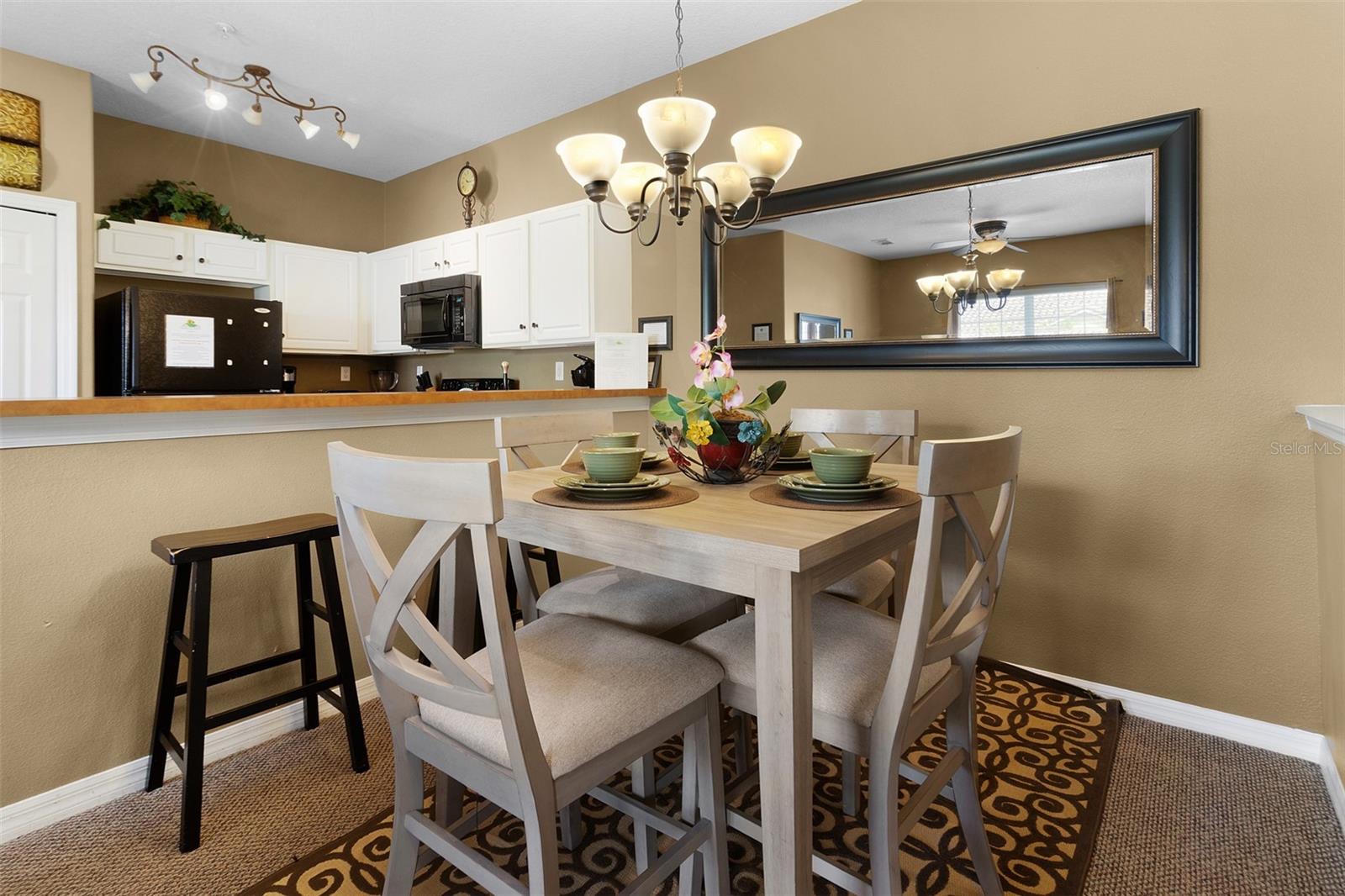 OAKWATER CONDO PH 20-23 - Residential