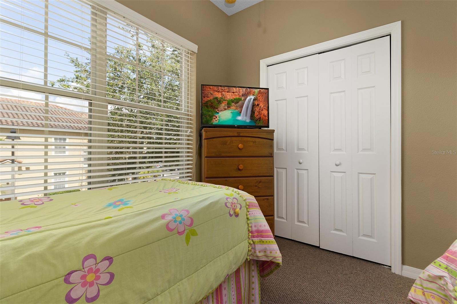 OAKWATER CONDO PH 20-23 - Residential