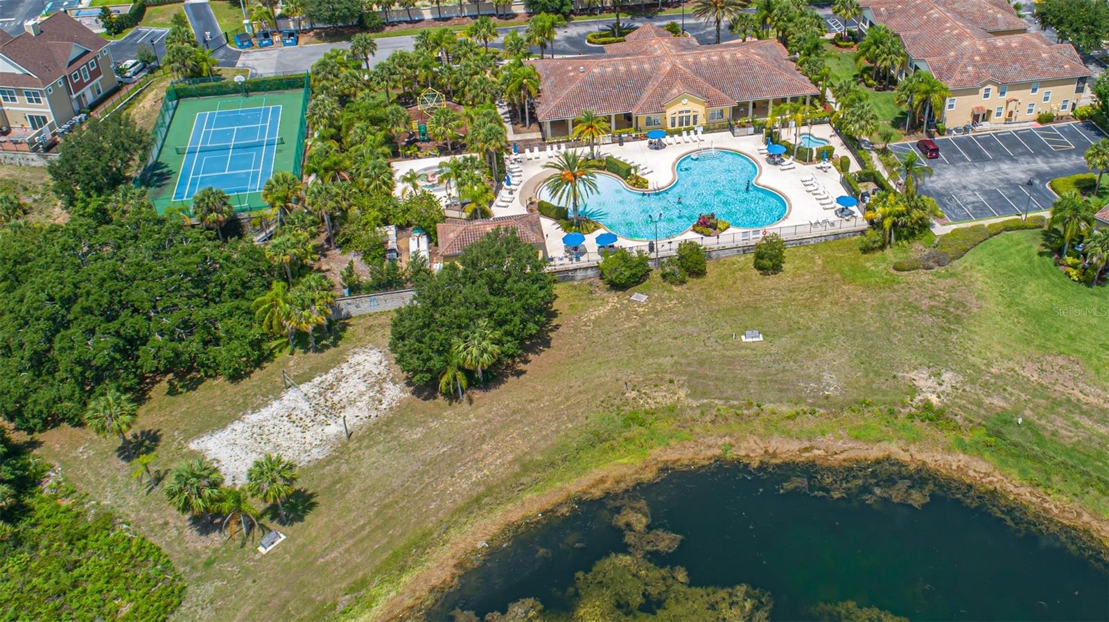 OAKWATER CONDO PH 20-23 - Residential