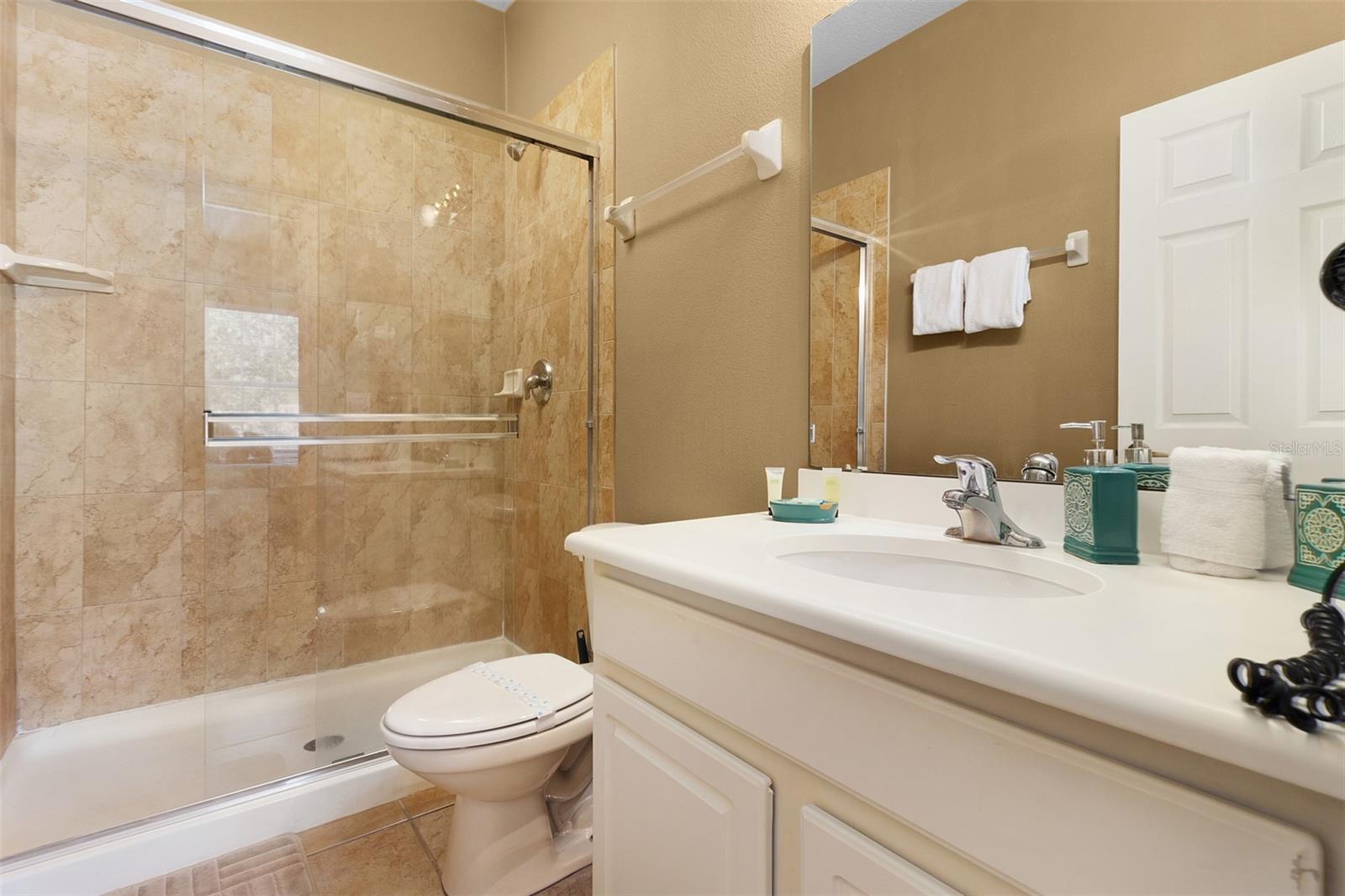 OAKWATER CONDO PH 20-23 - Residential