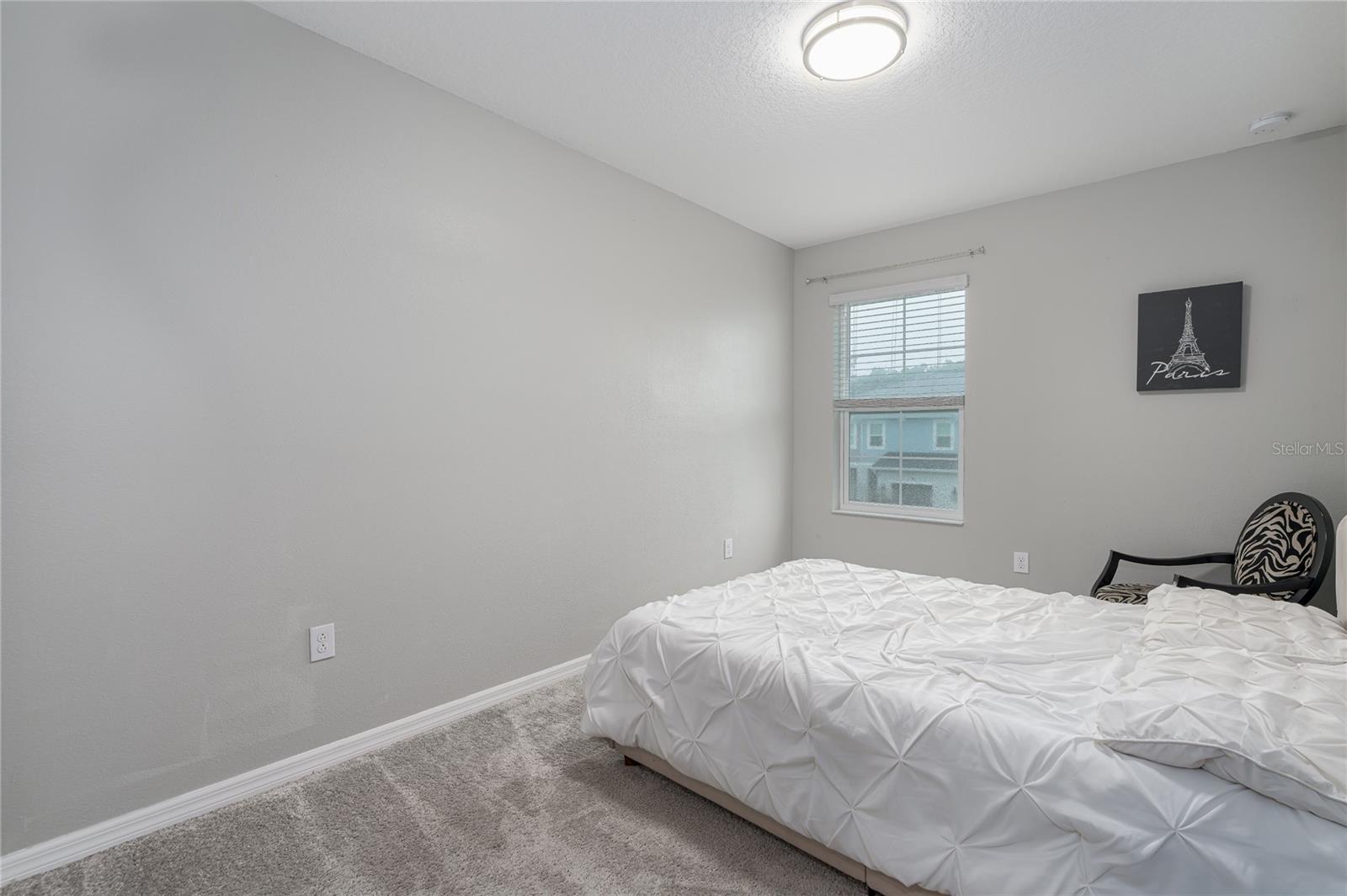 MORGANS GLEN TWNHMS PH IIIA & IIIB - Residential Lease