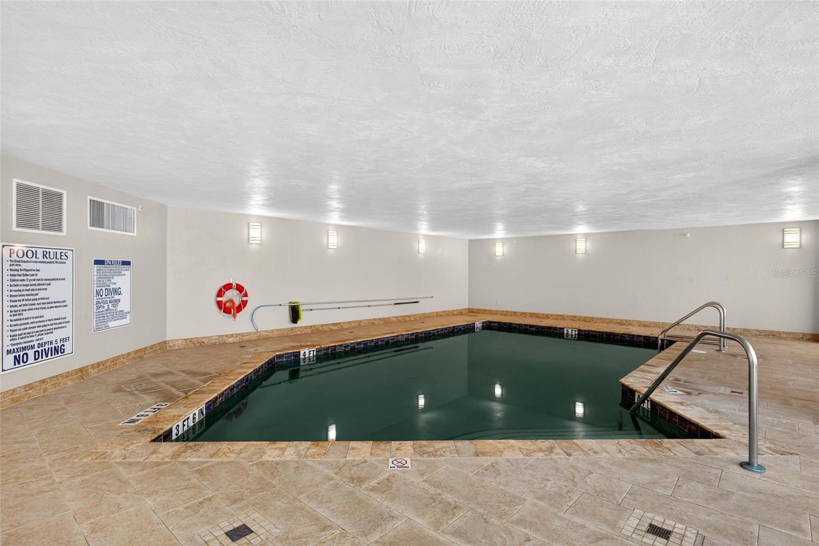 NORTH GRAND COQUINA CONDO PENTHOUSE UNIT - Residential