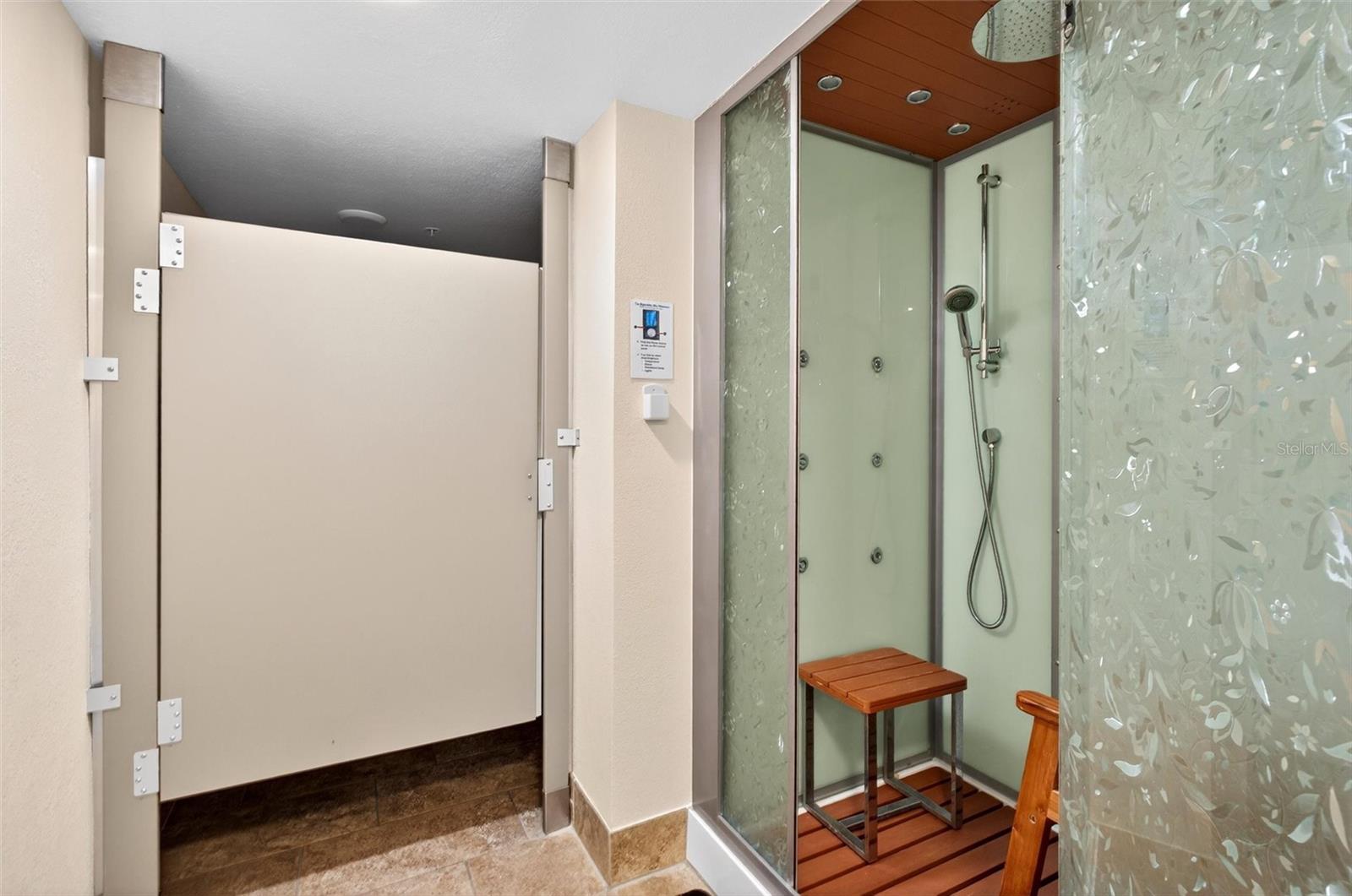 NORTH GRAND COQUINA CONDO PENTHOUSE UNIT - Residential