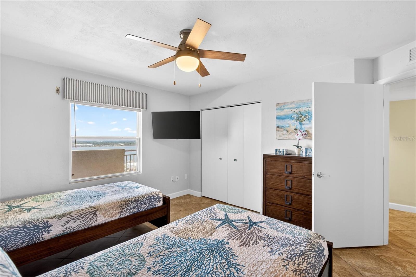 NORTH GRAND COQUINA CONDO PENTHOUSE UNIT - Residential