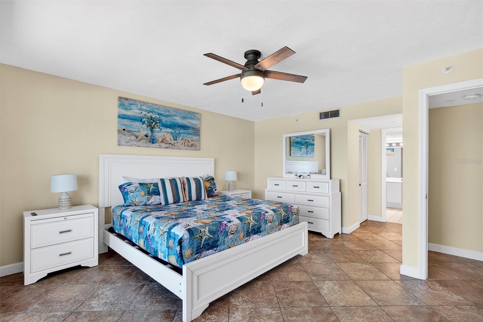 NORTH GRAND COQUINA CONDO PENTHOUSE UNIT - Residential
