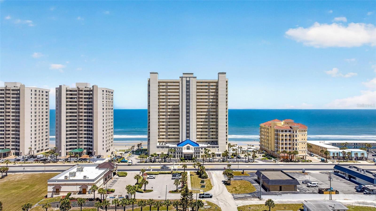 NORTH GRAND COQUINA CONDO PENTHOUSE UNIT - Residential
