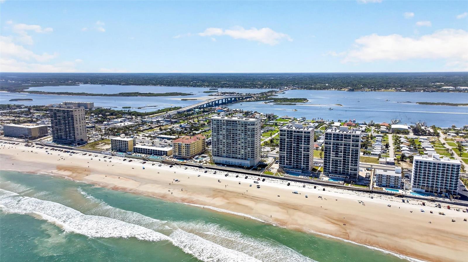 NORTH GRAND COQUINA CONDO PENTHOUSE UNIT - Residential