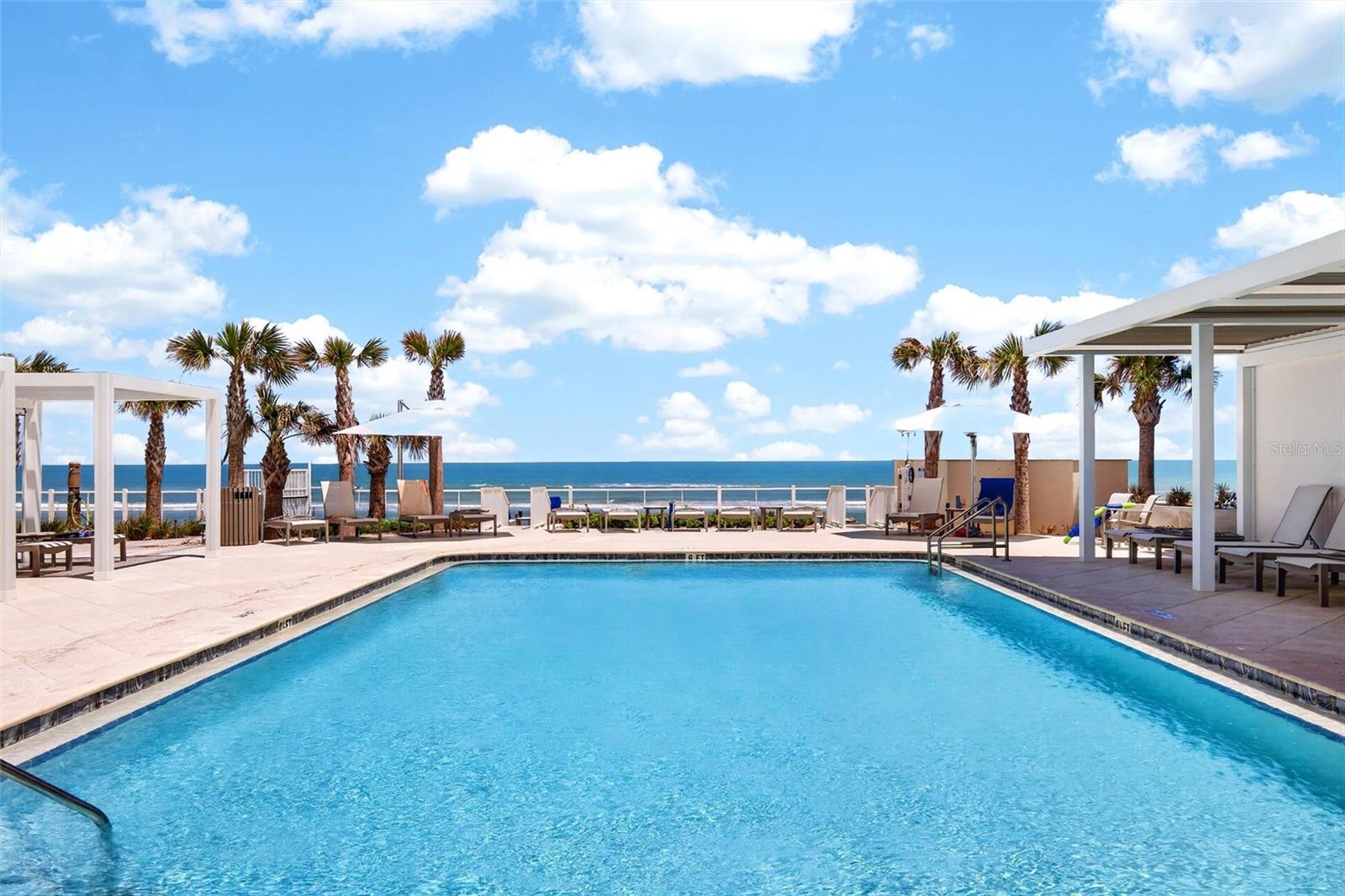NORTH GRAND COQUINA CONDO PENTHOUSE UNIT - Residential