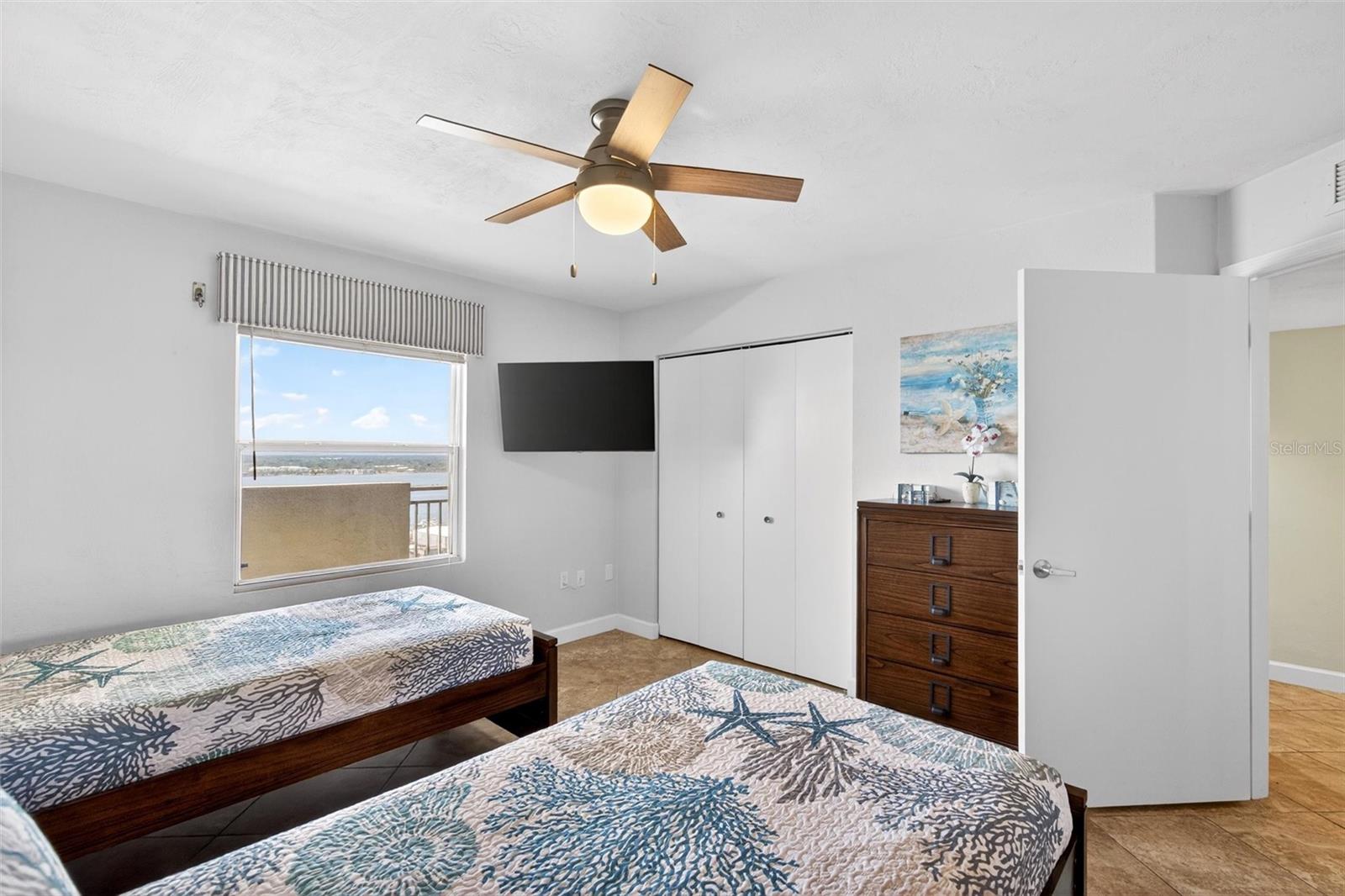 NORTH GRAND COQUINA CONDO PENTHOUSE UNIT - Residential