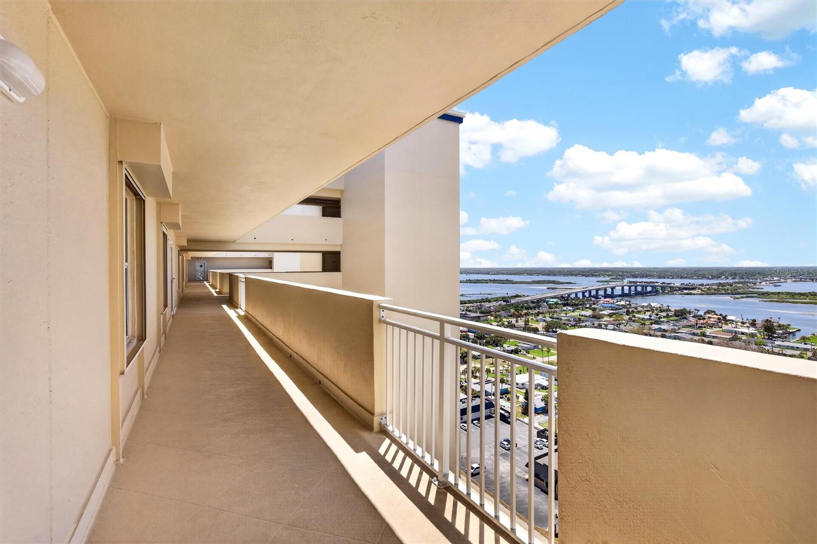 NORTH GRAND COQUINA CONDO PENTHOUSE UNIT - Residential