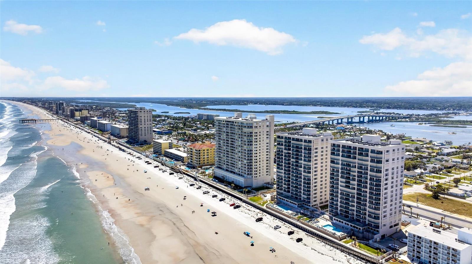NORTH GRAND COQUINA CONDO PENTHOUSE UNIT - Residential