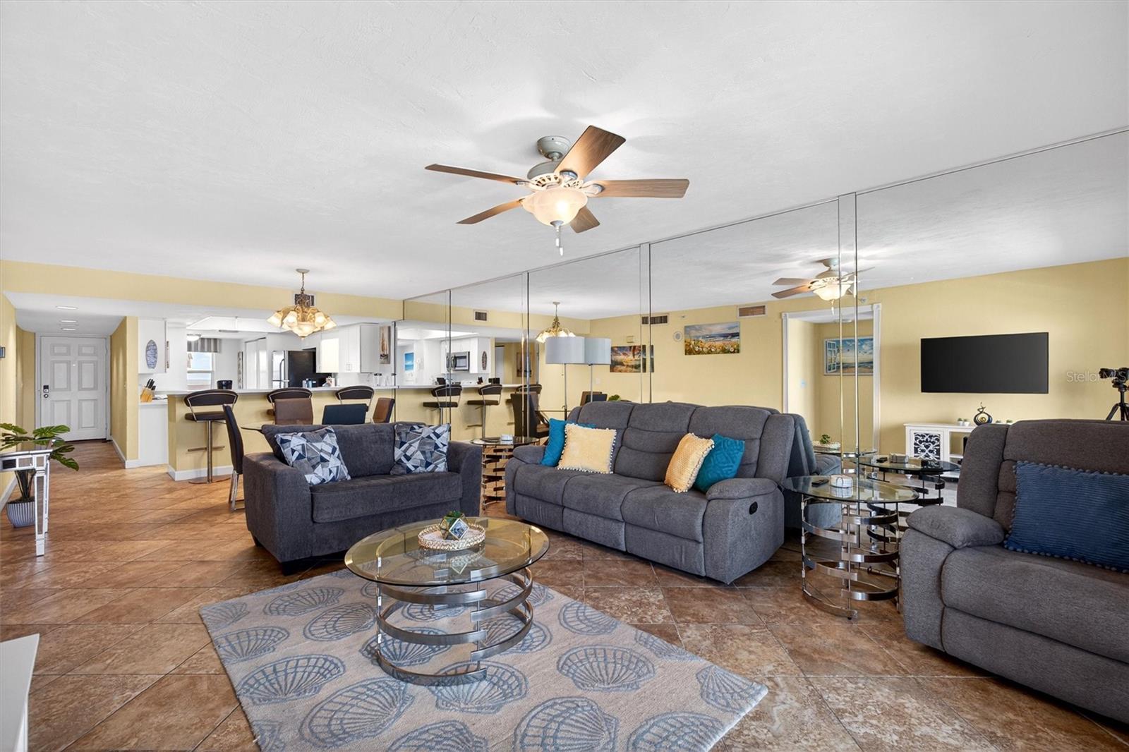 NORTH GRAND COQUINA CONDO PENTHOUSE UNIT - Residential